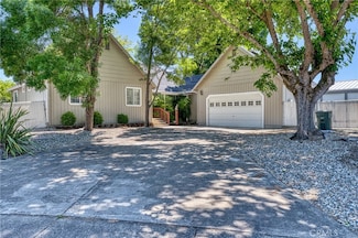 215 Silver Ct, Lakeport, CA 95453