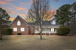 105 Fetlock Ct, Raeford, NC 28376