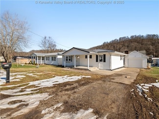 234 Washington St, Bancroft, WV 25011