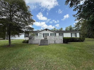 381 Cherokee Dr, Georgetown, SC 29440