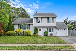 50 Lamp Post Dr, Barnegat, NJ 08005