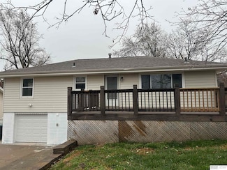 7602 Davis Cir, Omaha, NE 68134