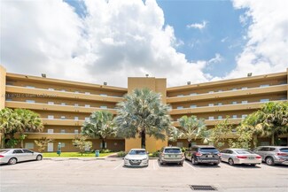 4121 Stirling Rd Unit 402, Davie, FL 33314