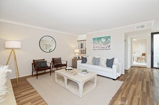 8125 Redlands St Unit 102, Playa Del Rey, CA 90293