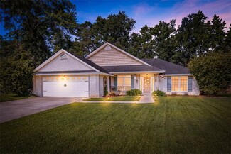 126 Autumn Ridge Ct, Brunswick, GA 31525