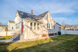 1729 Jackson St, North Chicago, IL 60064