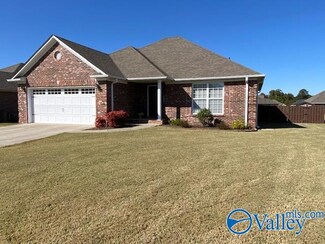 25831 Jamie Ln, Athens, AL 35613