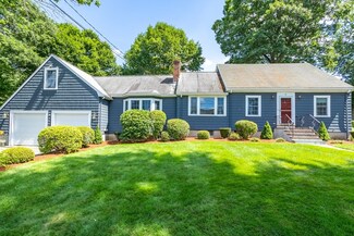 16 Homestead St, Lexington, MA 02421