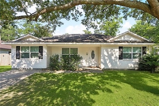 141 Audubon Dr, Mandeville, LA 70471