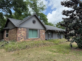 7540 Paddock Dr, Theodore, AL 36582