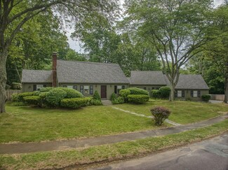 11 Avalon Rd, Reading, MA 01867