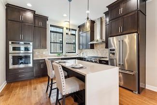 1061 Harrison Park Place, Columbus, OH 43201