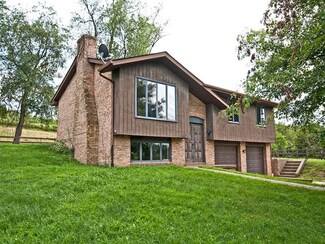 354 Ross Rd, Eighty Four, PA 15330