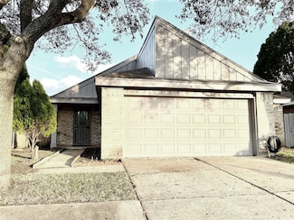6207 Grandvale Dr, Houston, TX 77072