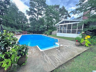 3224 Monte Doro Dr, Birmingham, AL 35216