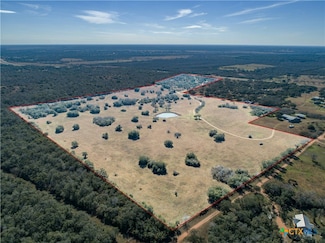 7659 U S 87, Cuero, TX 77954