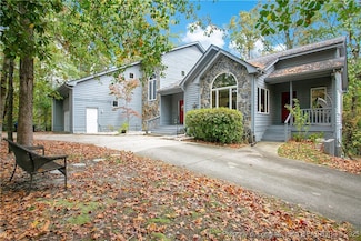 413 Brightwood Dr, Fayetteville, NC 28303