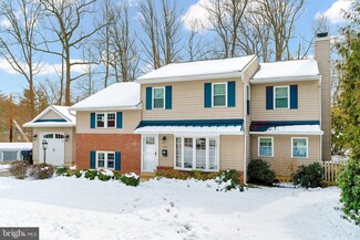 46 Greentree Ln, Malvern, PA 19355