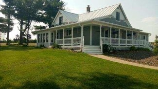 W7211 Pine Rd, Thorp, WI 54771