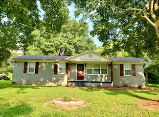 141 Clauson Dr, Columbia, TN 38401
