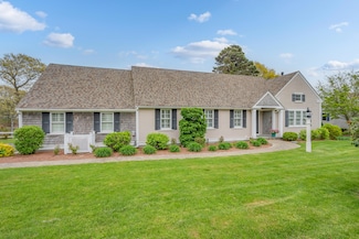 82 Cove Rd, South Dennis, MA 02660