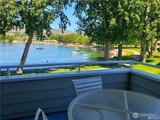 1 Beach 581-A, Manson, WA 98831