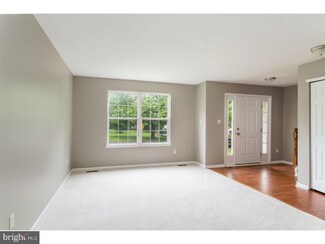 103 Webster Ave, Stratford, NJ 08084