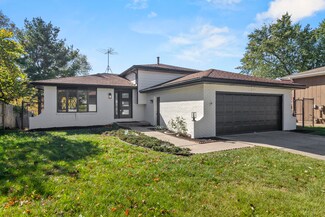947 Short St, Schererville, IN 46375