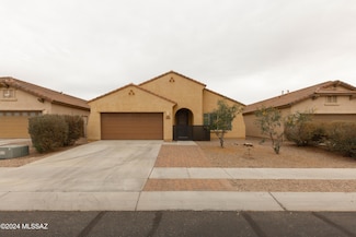 8056 N Circulo El Palmito, Tucson, AZ 85704