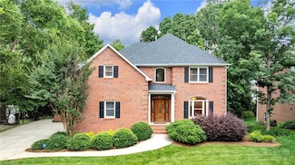 246 Broadmoor Dr, Advance, NC 27006