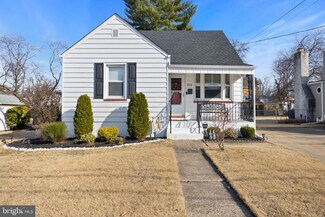 352 Redwood Ave, Trenton, NJ 08610