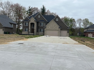56350 Willow Creek Blvd, Shelby Township, MI 48316