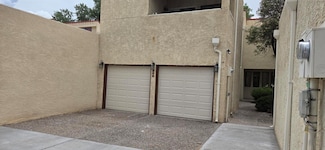 606 Eastlake Ct SE, Rio Rancho, NM 87124