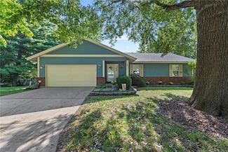 32 San Camille Ct, Saint Charles, MO 63303