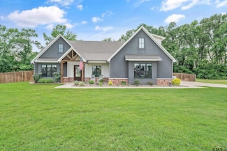 21474 Gatlinburg Rd, Bullard, TX 75757