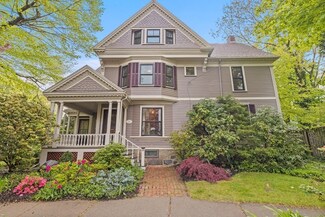 20 Clyde St, Newtonville, MA 02460