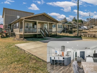 215 E Oakview Rd, Asheville, NC 28806