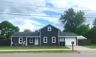 2811 Willow Dr, Plover, WI 54467