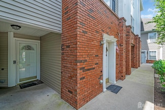 2207 Timber Ridge Ct, Parlin, NJ 08859