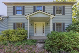 610 N Wagner Rd, Ann Arbor, MI 48103