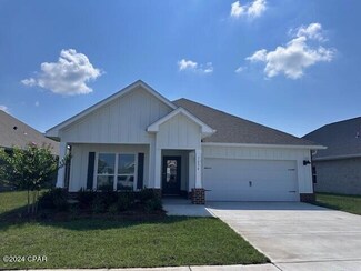 7254 Big Buck Blvd, Southport, FL 32409