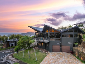 1826 Laukahi St, Honolulu, HI 96821