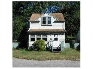 73 Ottawa Ave, Warwick, RI 02889