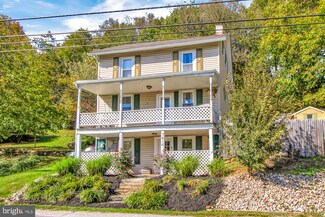 7416 Lineboro Rd, Glen Rock, PA 17327