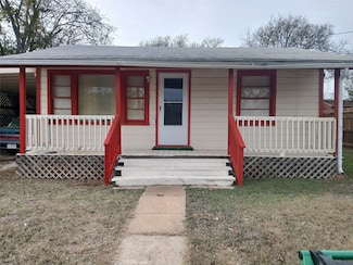 1004 San Saba St, Coleman, TX 76834
