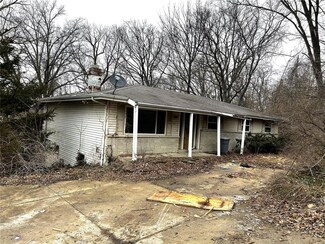 25 Big Oak Dr, Saint Peters, MO 63376