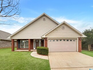 1051 Lexington Dr, Moody, AL 35004