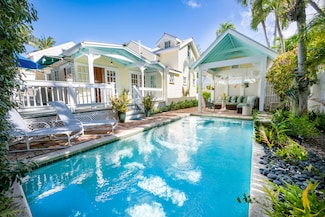11 Lowes Ln, Key West, FL 33040