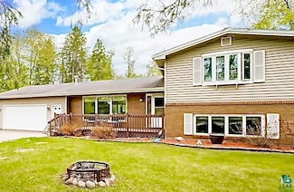 20 Canosia Rd, Esko, MN 55733
