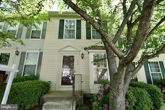 1849 Tiger Lily Cir, Woodbridge, VA 22192